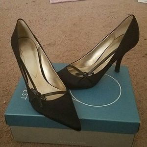 Nine West Satin Pumps with Bow detail
