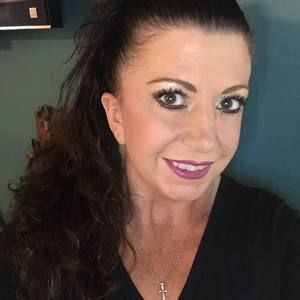 Meet your Posher, Beth