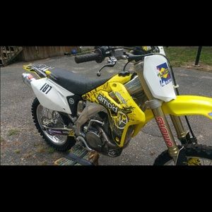 Meet your Posher, Melvin