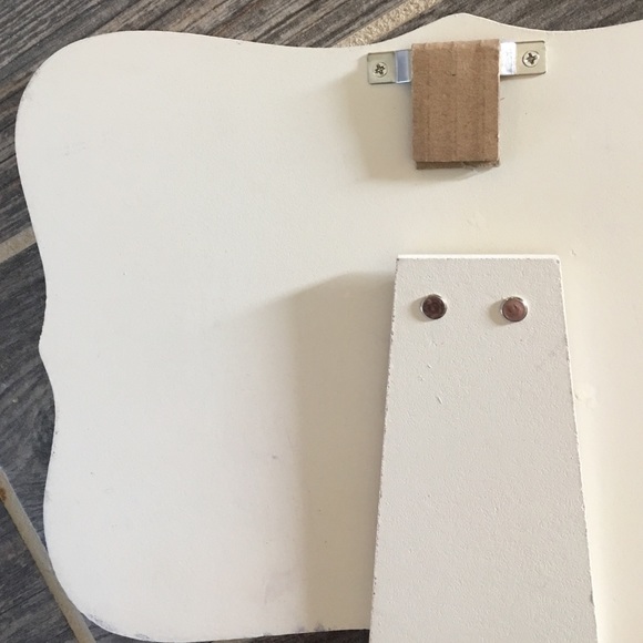 "Mr. & Mrs." Wood Signs 👰🏼💍 - Picture 4 of 4