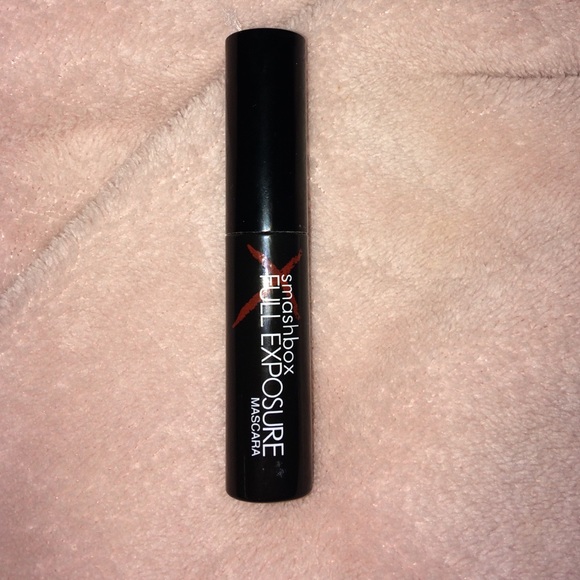(SOLD OUT) Too Faced AND Smashbox mascaras - Picture 3 of 4