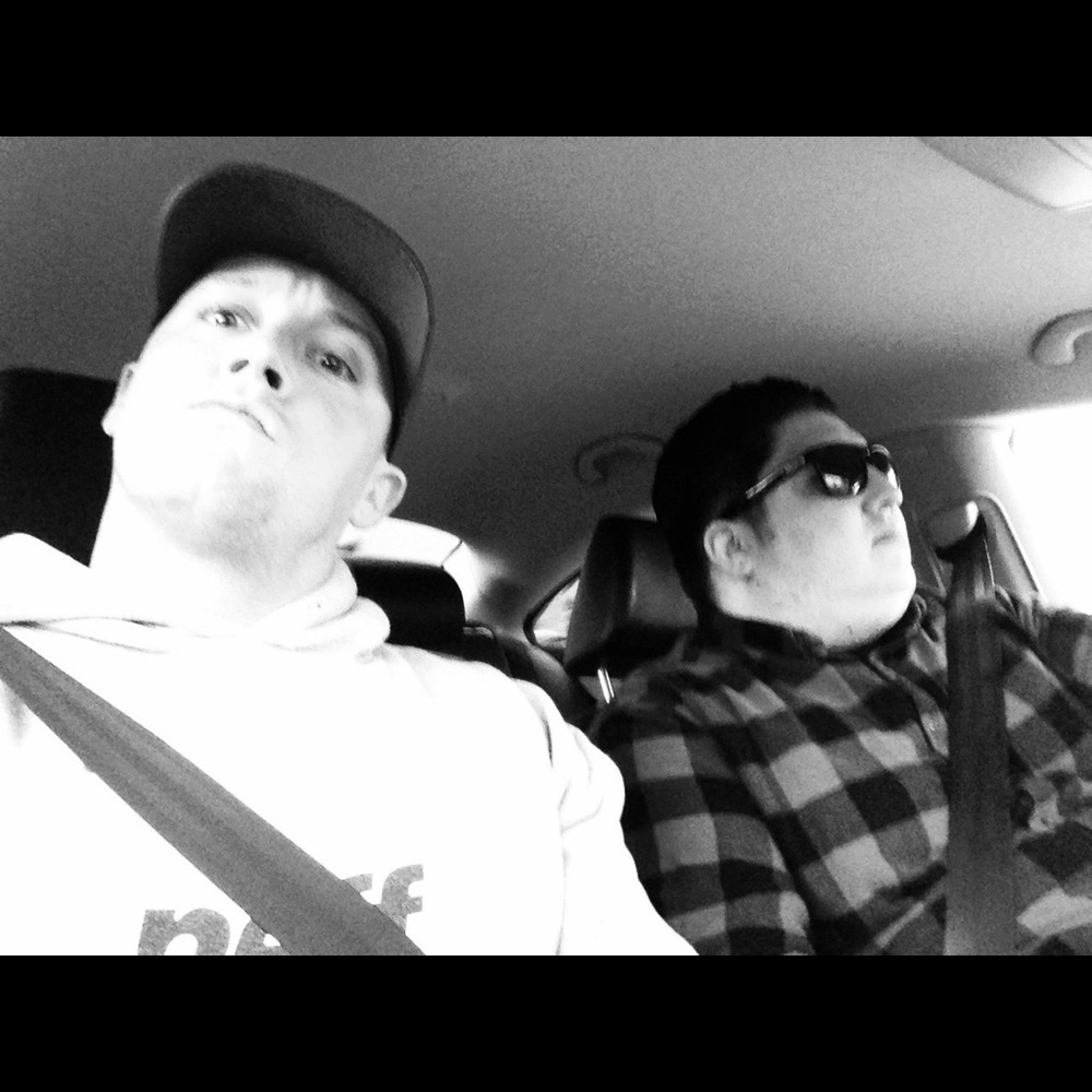 Meet your Posher, Cameron