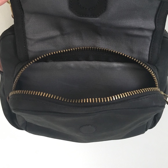 Madewell Bags - Madewell Eaton shoulder bag Madewell Bags - Madewell Eaton shoulder bag