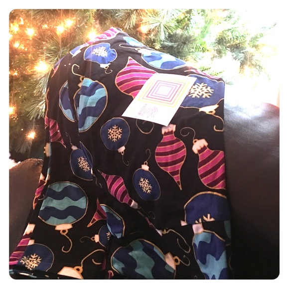 LulaRoe Christmas Leggings TC