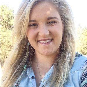 Meet your Posher, Madison