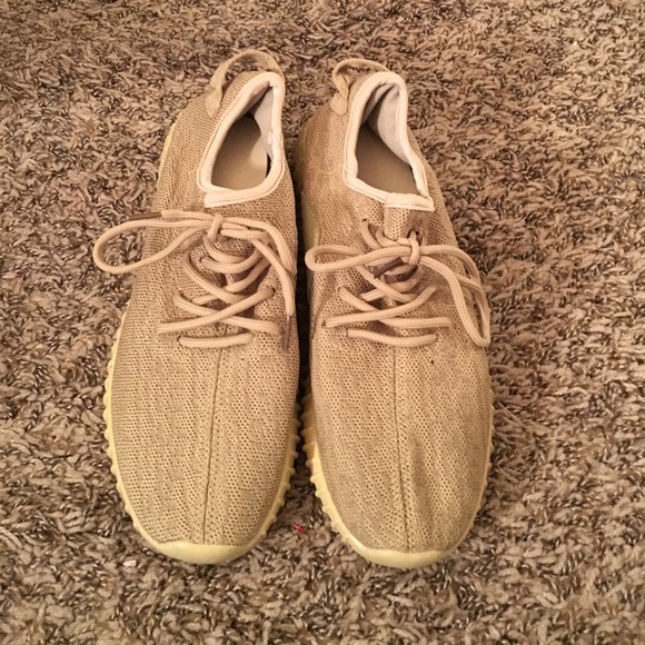 Yeezy Style Tennis shoes