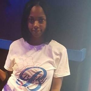 Meet your Posher, Alexis