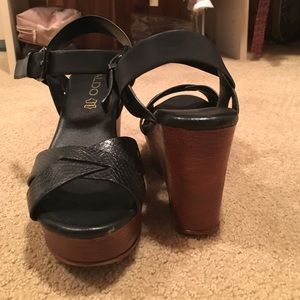 Aldo wedges