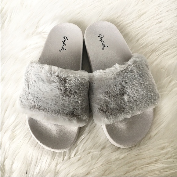 Grey Fur Slide Sandals π - Picture 2 of 4