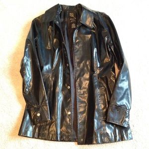 Dana Buchman black vinyl jacket ladies size 4.