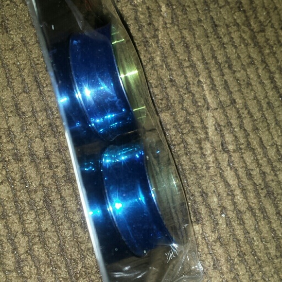 Gauges - Picture 2 of 3