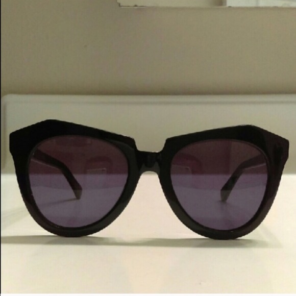 💥LAST CHANCE💥Karen Walker Number One in black