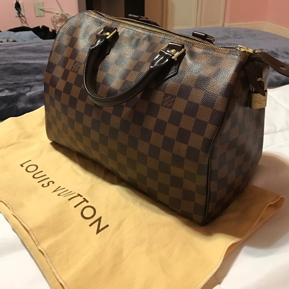 Authentic Louis Vuitton Speedy 30 bag - Picture 2 of 5
