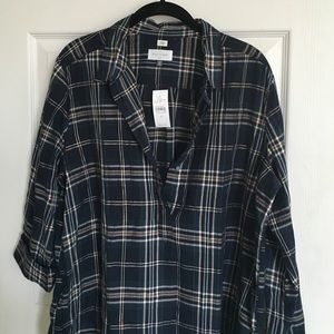 Women's Button down shirt