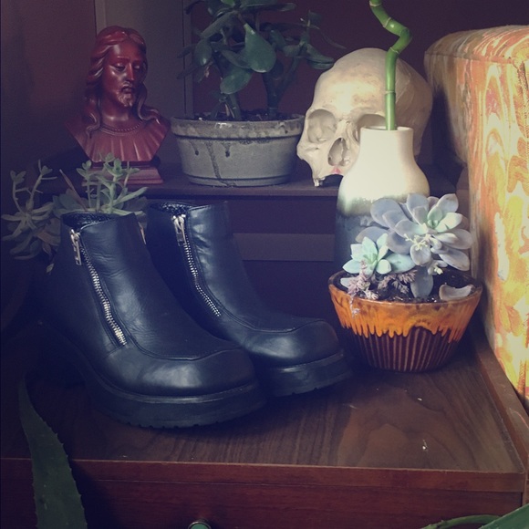 Unif Dusk Boots