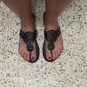 American Eagle sandals
