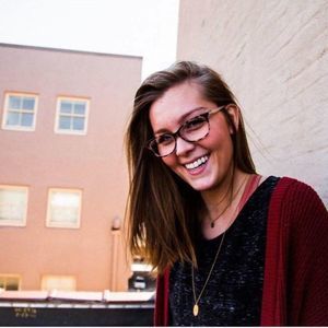 Meet your Posher, Emma