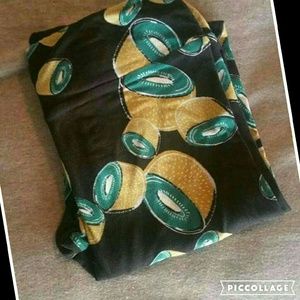 LuLaRoe One Size Leggings