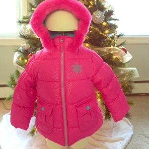 Toddler girl winter coat size 3T.