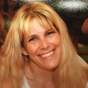 Meet your Posher, Renee