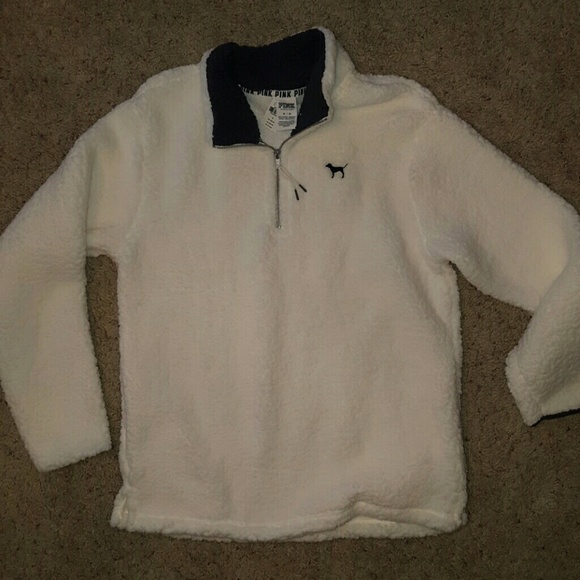 Victoria's secret PINK  Tops - Victoria's secret PINK NWT  sherpa size med cream