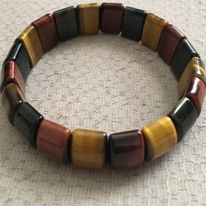 Cat's eye bracelet