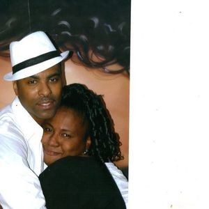 Meet your Posher, Dee dee