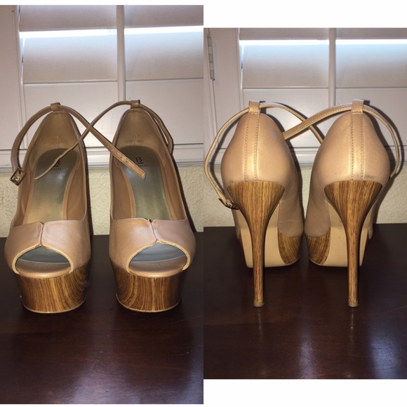BAKERS Nude Carey Size 9