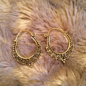 NWOT Boho Intricate Gold Hoop Earrings