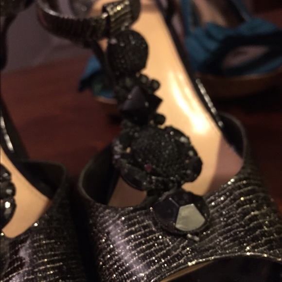 Black heels. Gianni Bini. Perfect condition.