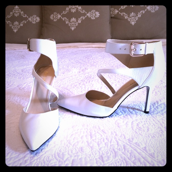 👠 Cream white heel pumps 👠 Leather!