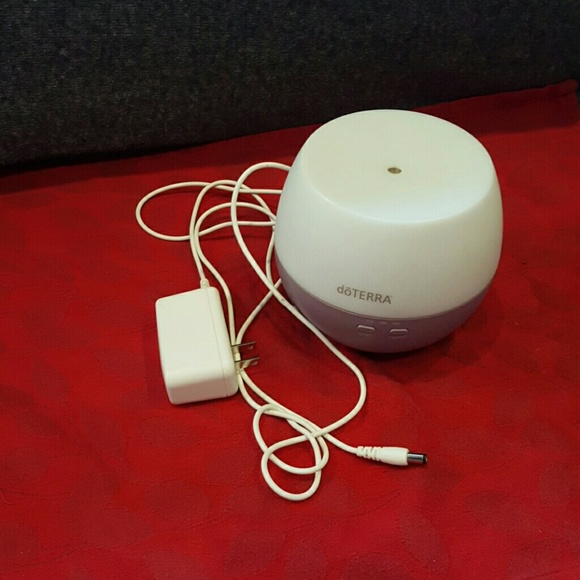 DoTERRA petal diffuser