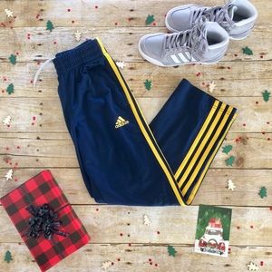 Boys Adidas Tech Pants Sz Small