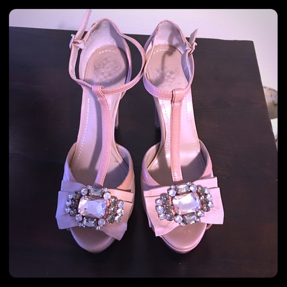Vince Camuto heels
