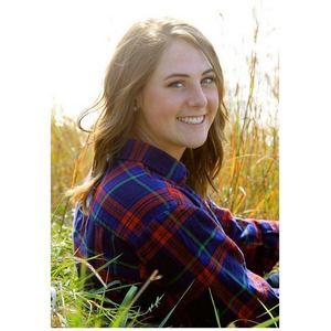 Meet your Posher, Pamela