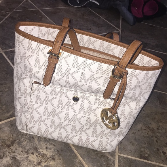 Michael Kors purse