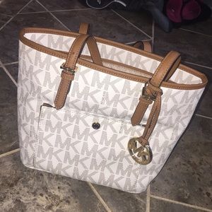 Michael Kors purse