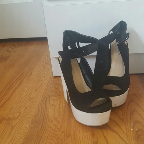 Wedges - Picture 1 of 1
