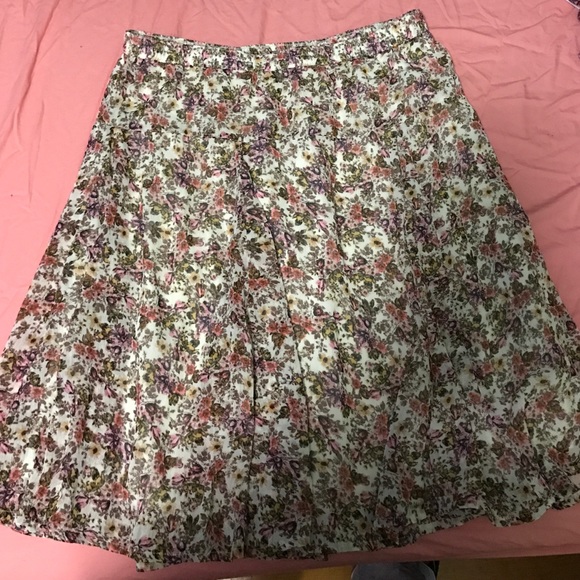Skirt