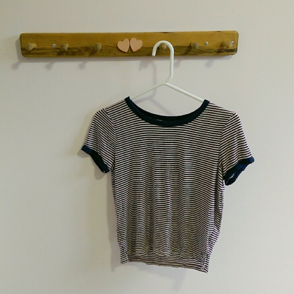 American Eagle Outfitters Tops - American eagle striped crop top