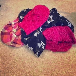 Bundle: Collection of scarves and a hat