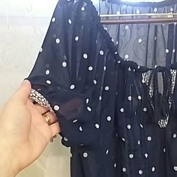 Abercrombie and Fitch blouse - Picture 3 of 3