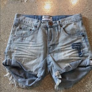 One Teaspoon Charger short in Blue Powder!