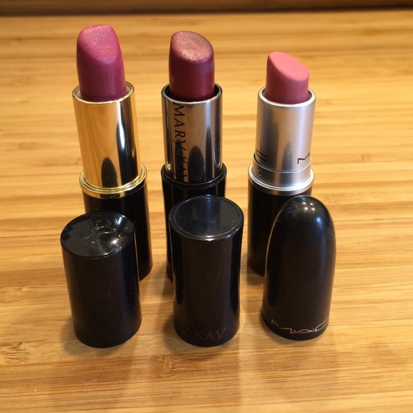 3 set of lip sticks
