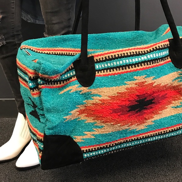 Southwestern Duffel (Weekender / Overnight Bag) - Picture 3 of 5