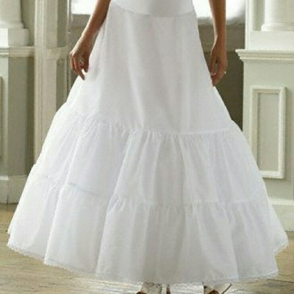 2 tiered wedding slip/skirt