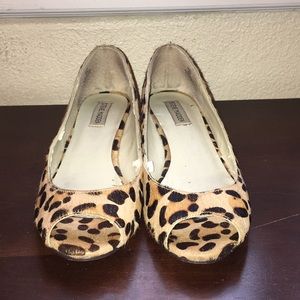 Steve Madden Leopard Pony Hair Open Hoe Flats 9.5