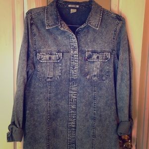 Denim Levi's shirt