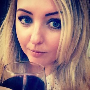 Meet your Posher, Jenni