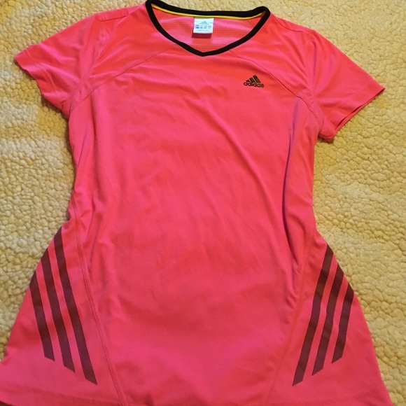 Small Adidas top